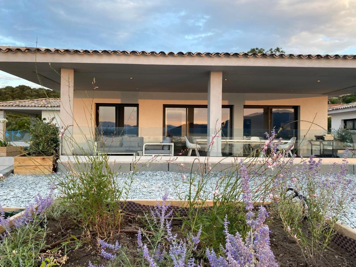 Residence Capriona Porto Pollo Zewnętrze zdjęcie