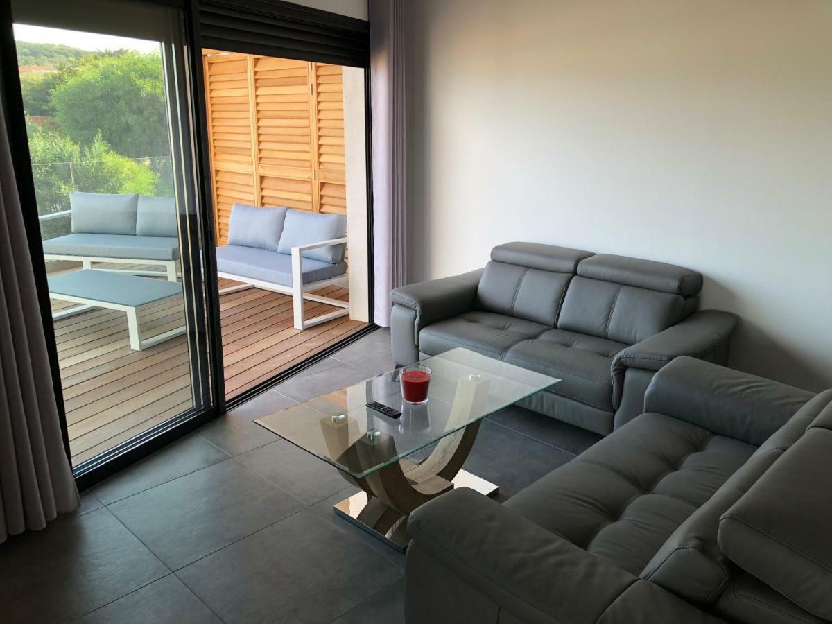 Residence Capriona Porto Pollo Zewnętrze zdjęcie