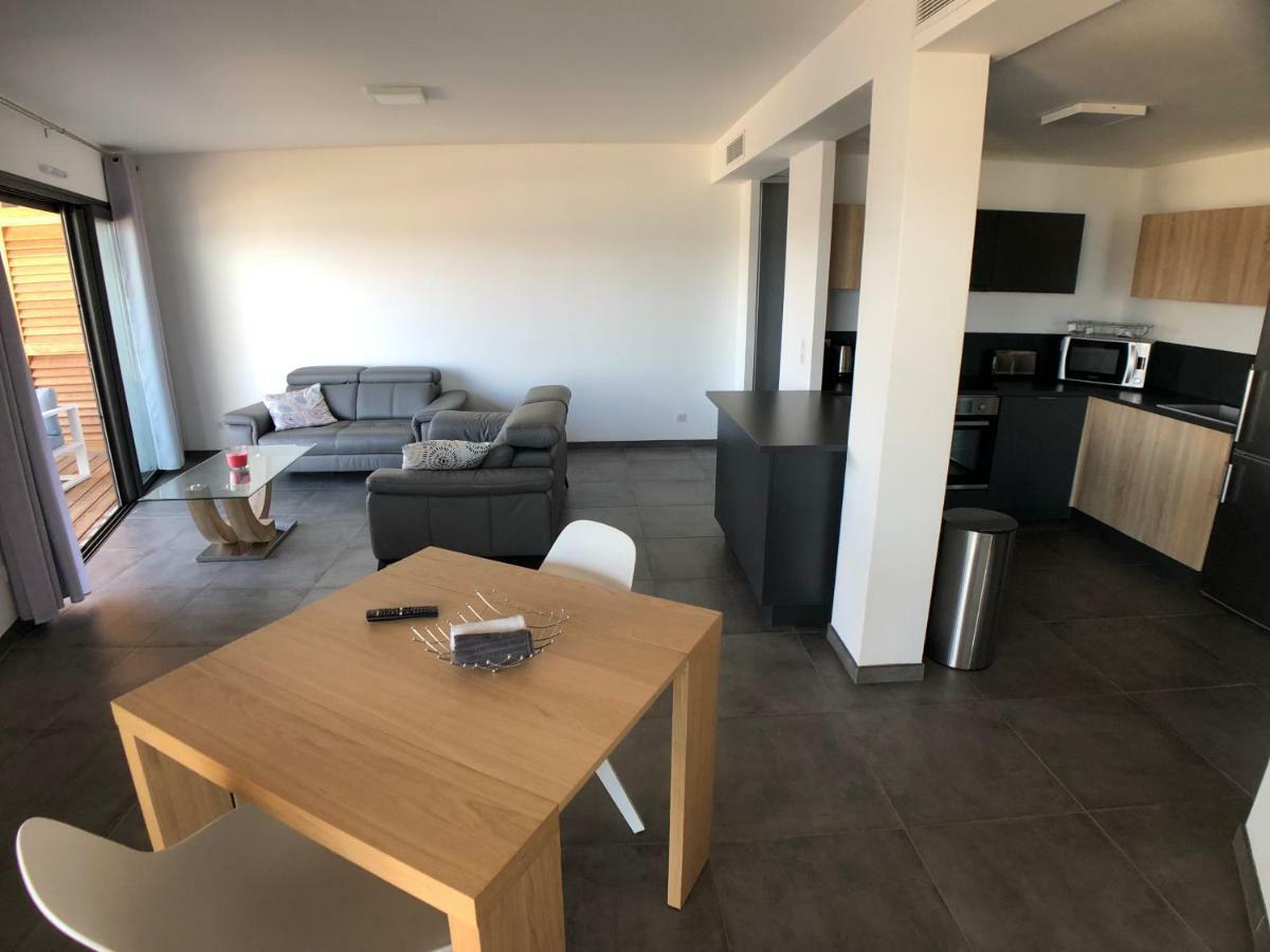 Residence Capriona Porto Pollo Zewnętrze zdjęcie