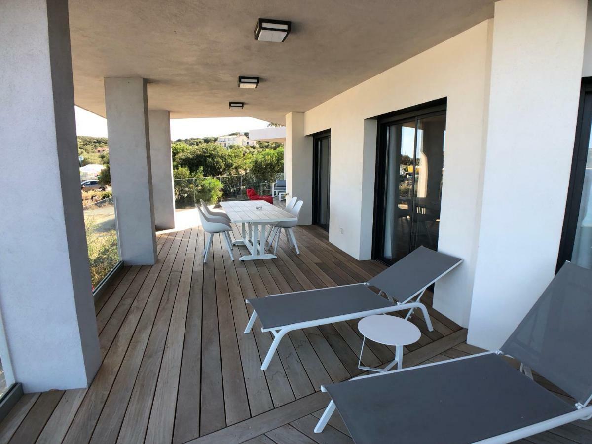 Residence Capriona Porto Pollo Zewnętrze zdjęcie