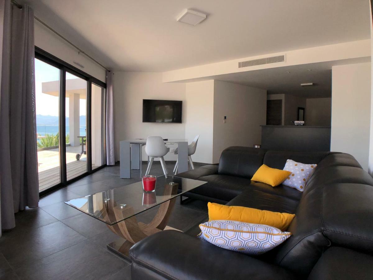 Residence Capriona Porto Pollo Zewnętrze zdjęcie