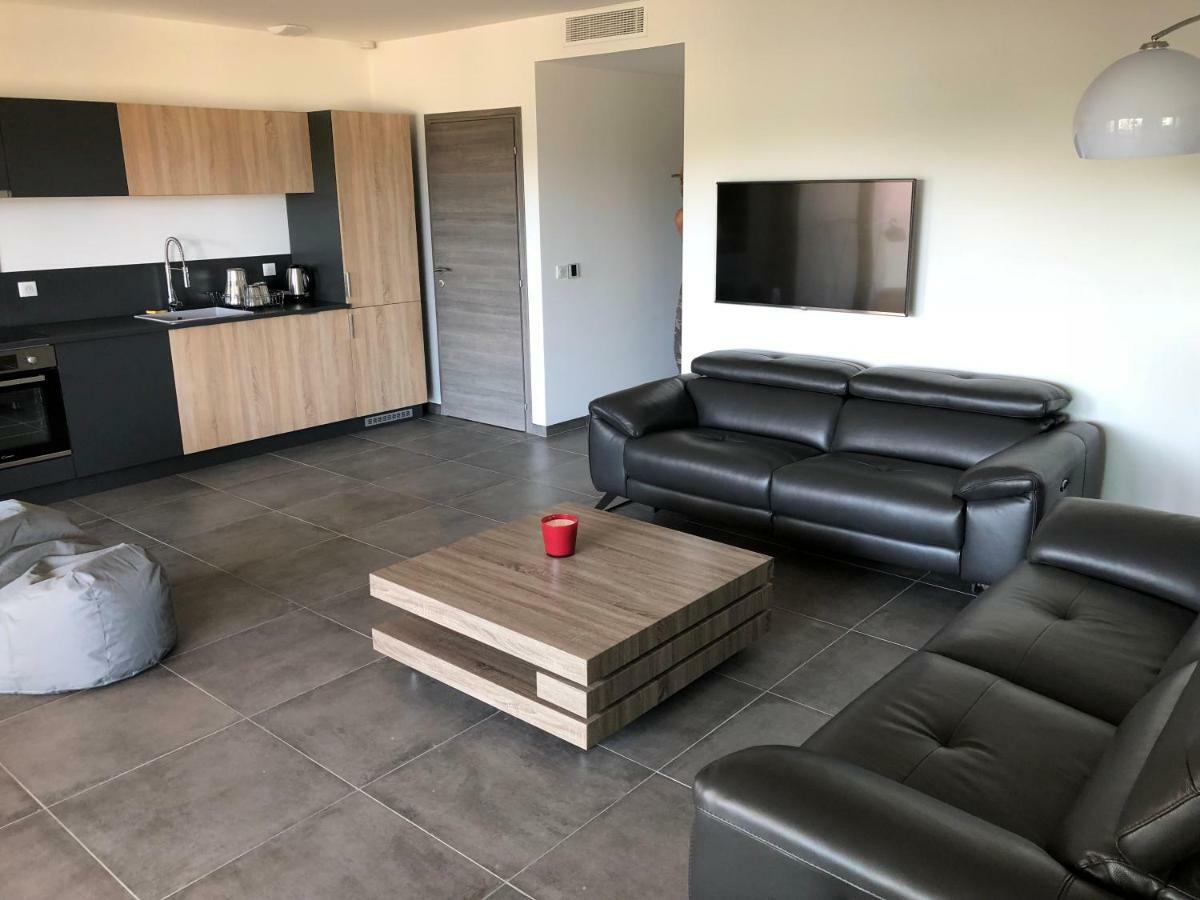 Residence Capriona Porto Pollo Zewnętrze zdjęcie