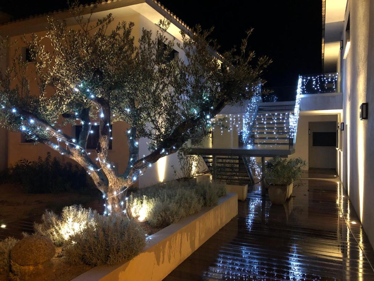 Residence Capriona Porto Pollo Zewnętrze zdjęcie