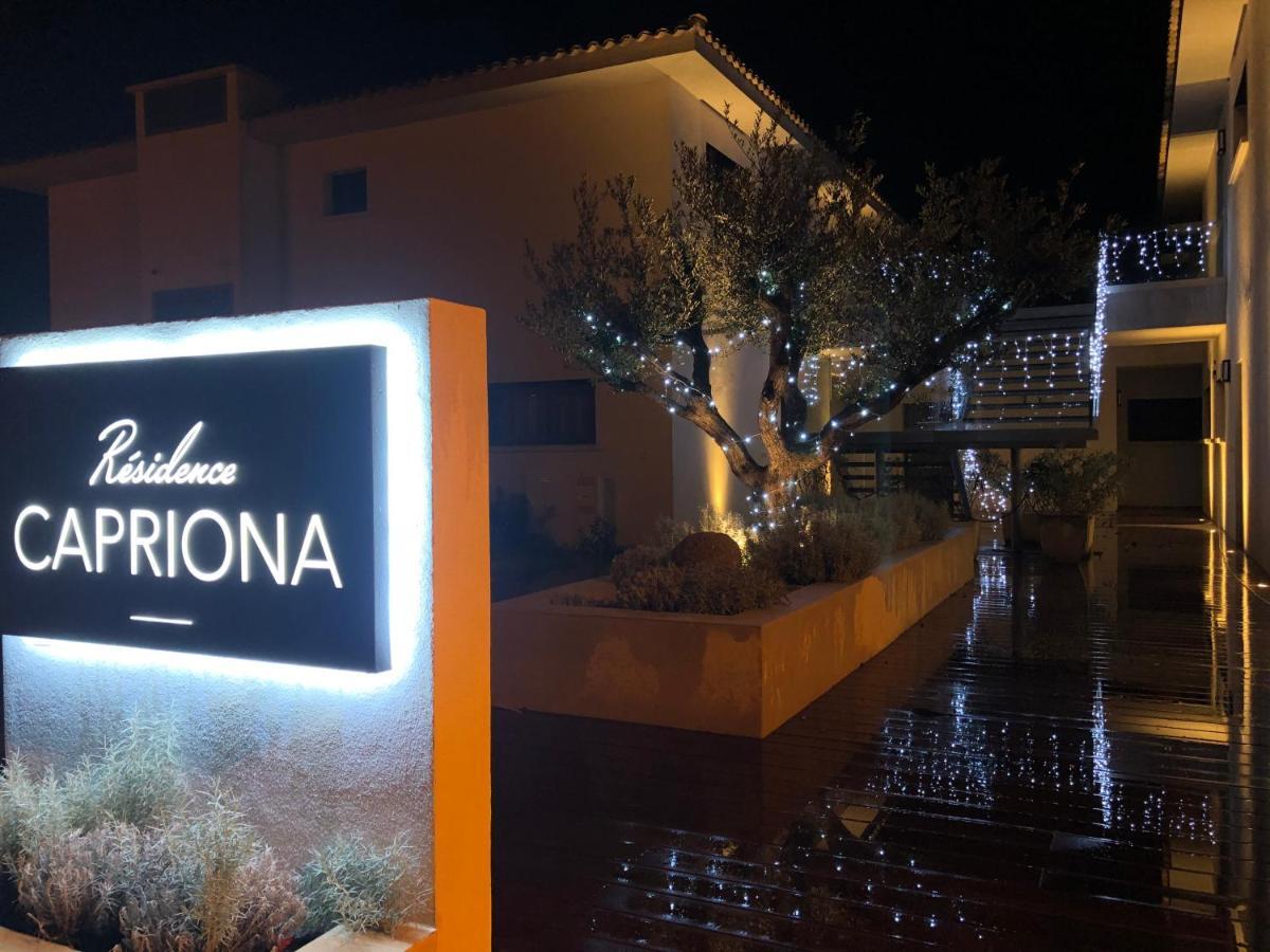 Residence Capriona Porto Pollo Zewnętrze zdjęcie